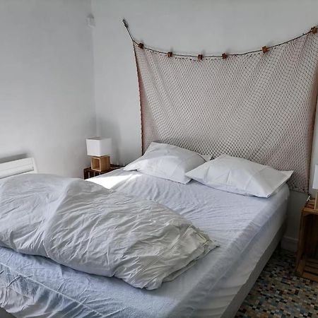 Maison de pecheur cour privée en centre ville Saint-Gilles-Croix-de-Vie Extérieur photo